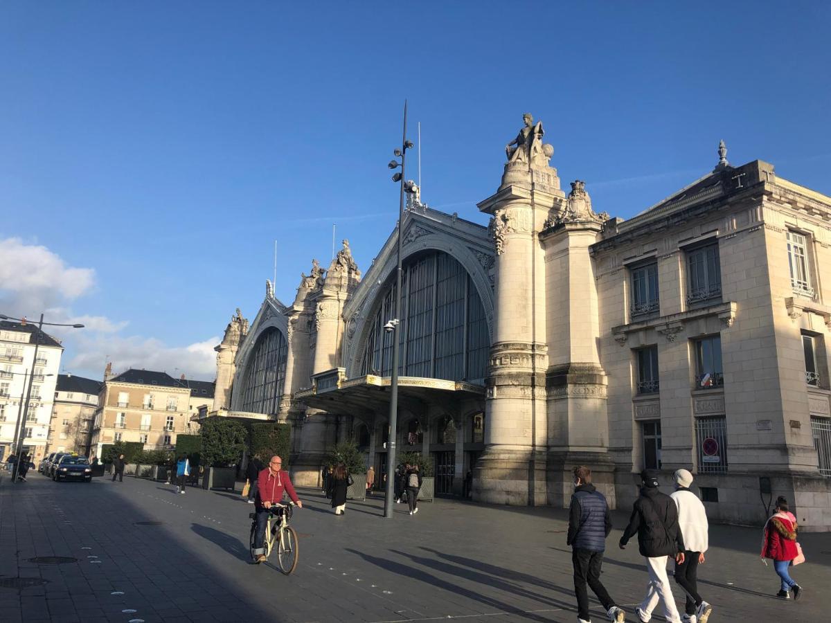 Studio Avec Balcon & Parking Gratuit - Tours Gare Exterior photo