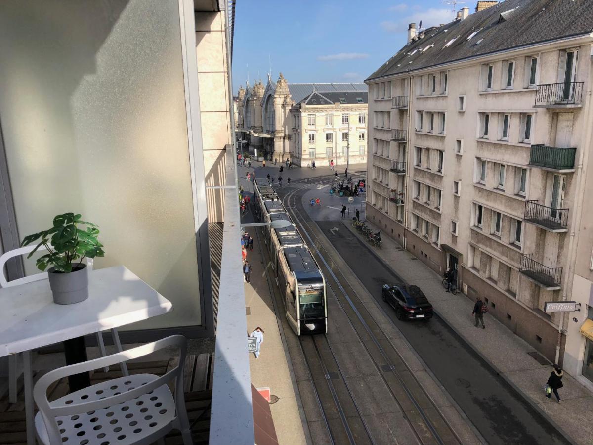 Studio Avec Balcon & Parking Gratuit - Tours Gare Exterior photo